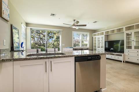 6216 SE Portofino Circle, Hobe Sound FL - photo 10 of 36