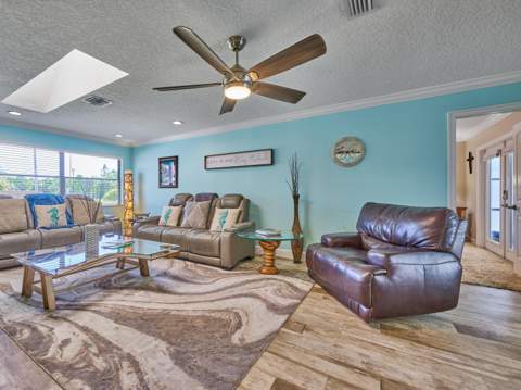 708 Weldwood Road, Jupiter FL - photo 10 of 72