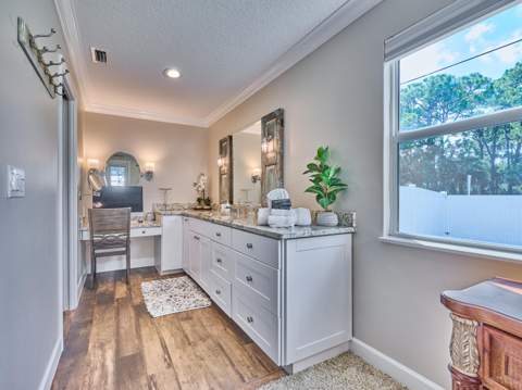 708 Weldwood Road, Jupiter FL - photo 15 of 72