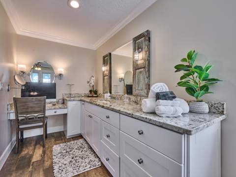 708 Weldwood Road, Jupiter FL - photo 16 of 72