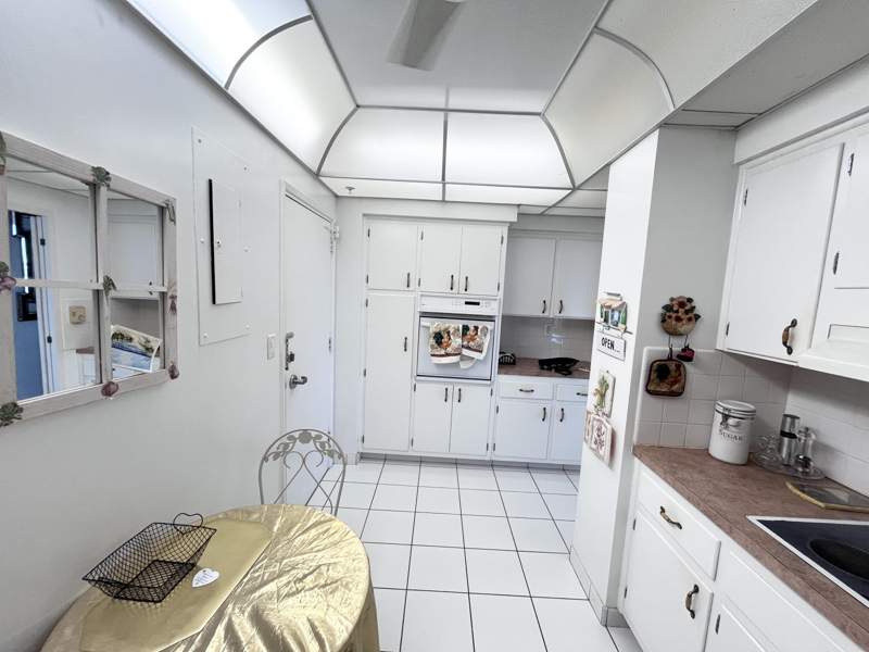 2 bedroom Stock Cooperative at 3200 NE 36th Street #1015, Coral Ridge Towers North Co-Op, Fort Lauderdale — photo 2