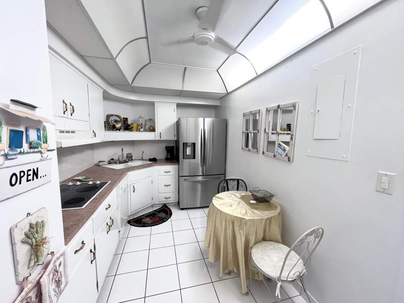 2 bedroom Stock Cooperative at 3200 NE 36th Street #1015, Coral Ridge Towers North Co-Op, Fort Lauderdale — photo 4