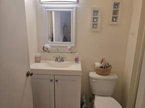 135 Lake Meryl Drive, West Palm Beach FL - photo 17 of 25