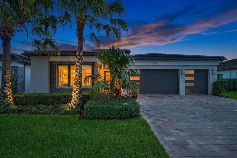 4 bedroom Single Family Residence at 8816 Skyward Street, Lotus, Boca Raton — photo 2