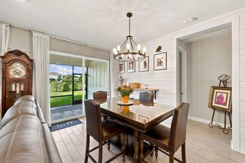 1399 Arrowhead Point Road, Loxahatchee FL - photo 16 of 119