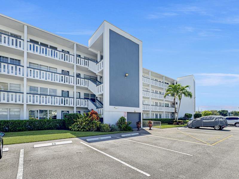 1 bedroom Condominium at 1013 Harwood C #1013, Harwood C Condo, Deerfield Beach — photo 2
