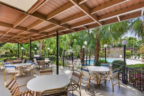5181 W Oakland Park Boulevard #104, Lauderdale Lakes FL - photo 24 of 32
