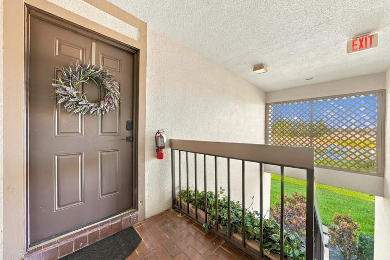 2 bedroom Condominium at 1111 Duncan Circle #202, Dunbar Woods Condo I II And III In Or4410P782,, Palm Beach Gardens — photo 2