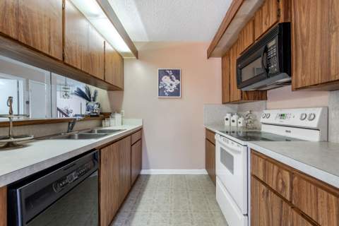 2205 22nd Lane, Greenacres FL - photo 15 of 39