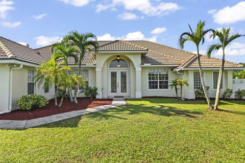 12521 83rd Lane, West Palm Beach FL - photo 8 of 42