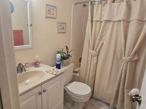 135 Lake Meryl Drive, West Palm Beach FL - photo 15 of 25