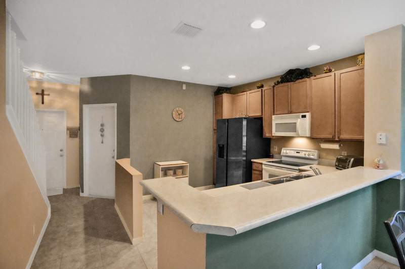 2 bedroom Townhouse at 8055 Bellagio Lane, Melrose Pud Verona Lakes Tr C1, Boynton Beach — photo 4