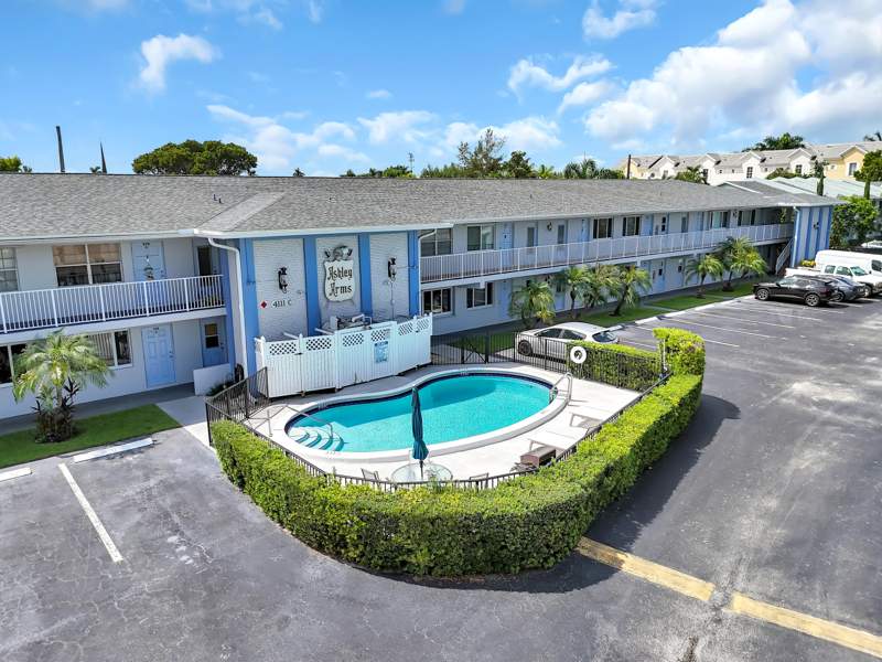 2 bedroom Condominium at 4111 NE 21st Way #211C, Ashley Arms Condo, Lighthouse Point — photo 2