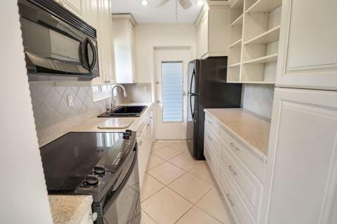 4111 NE 21st Way #211C, Lighthouse Point FL - photo 11 of 31