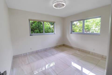 4111 NE 21st Way #211C, Lighthouse Point FL - photo 17 of 31