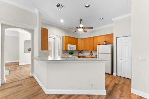 5302 Victoria Circle, West Palm Beach FL - photo 12 of 54