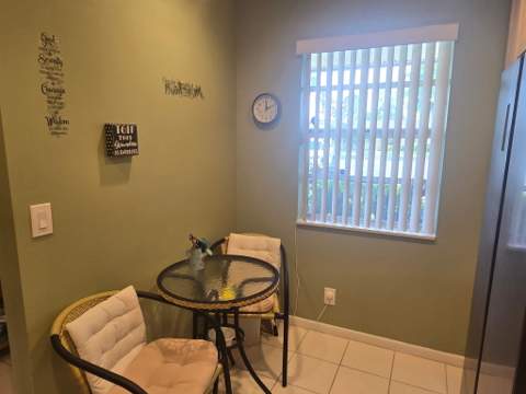 135 Lake Meryl Drive, West Palm Beach FL - photo 9 of 25
