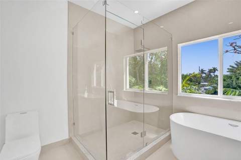 815 NE 17th Avenue #5, Fort Lauderdale FL - photo 24 of 28