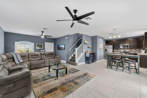 313 Palm Breezes Drive, Fort Pierce FL - photo 6 of 60