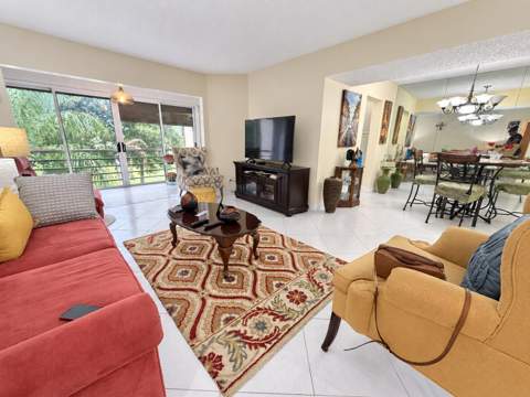 3810 Via Poinciana #303, Greenacres FL - photo 12 of 19