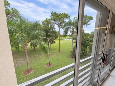 3810 Via Poinciana #303, Greenacres FL - photo 15 of 19