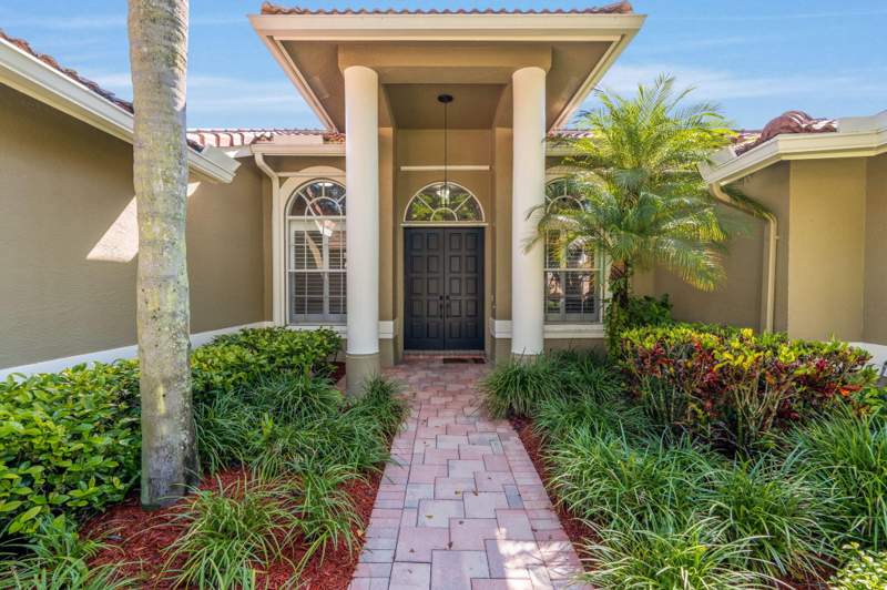 5 bedroom Single Family Residence at 4933 Chardonnay Drive, Hidden Hammocks Estates, Coral Springs — photo 5
