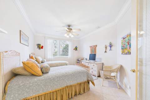 101 Palm Bay Circle #B, Palm Beach Gardens FL - photo 17 of 49