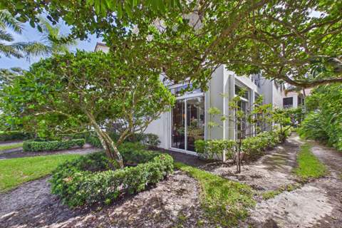 101 Palm Bay Circle #B, Palm Beach Gardens FL - photo 22 of 49