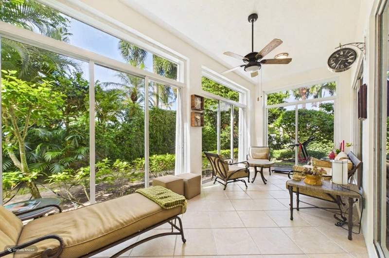 2 bedroom Condominium at 101 Palm Bay Circle #B, Ballenisles, Palm Beach Gardens — photo 2