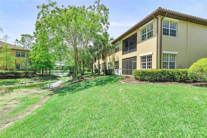 3 bedroom Condominium at 8140 NW 128th Lane #10-A, Cypress Pointe II At Heron Bay, Parkland — photo 4