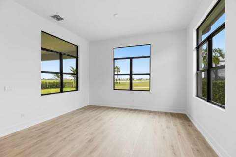 12961 SW Shinnecock Drive, Port St. Lucie FL - photo 10 of 38