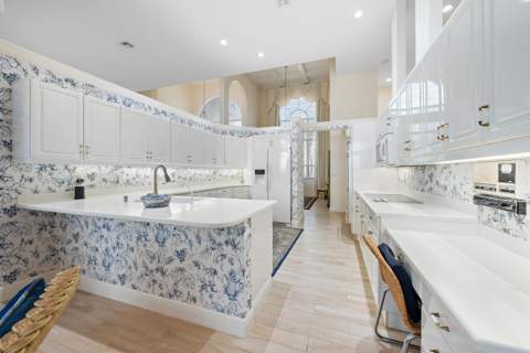 64 Cayman Place, Palm Beach Gardens FL - photo 14 of 31