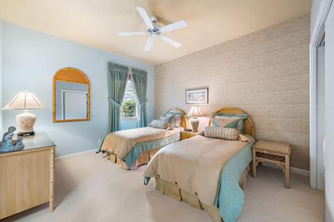 64 Cayman Place, Palm Beach Gardens FL - photo 23 of 31