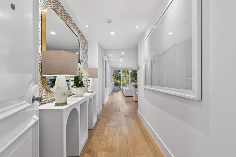 2 bedroom Condominium at 100 Royal Palm Way #D2, One Royal Palm Way Condo, Palm Beach — photo 4