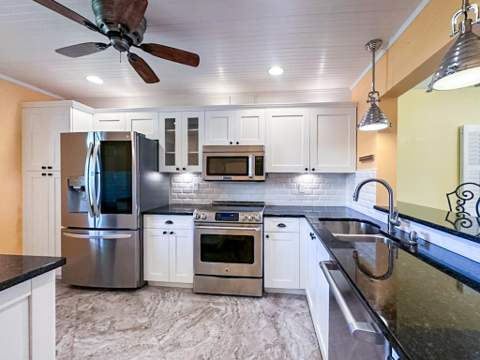 6303 SE Williamsburg Drive #201, Hobe Sound FL - photo 7 of 29