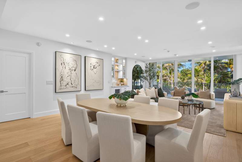 2 bedroom Condominium at 100 Royal Palm Way #D2, One Royal Palm Way Condo, Palm Beach — photo 5