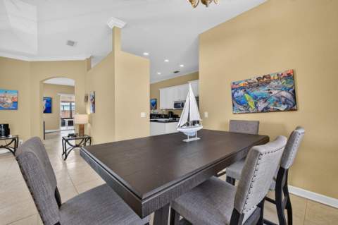 1402 SW Abingdon Avenue, Port St. Lucie FL - photo 11 of 58