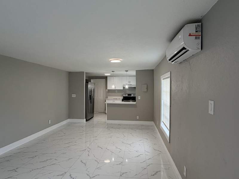 3 bedroom Single Family Residence at 605 NW 9th Avenue, Scotts Park First Add, Pompano Beach — photo 5