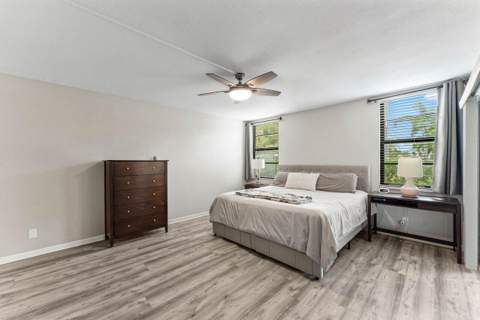 2205 S Cypress Bend Drive #103, Pompano Beach FL - photo 22 of 37