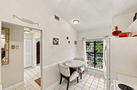 3340 Lucerne Park Drive, Greenacres FL - photo 10 of 28