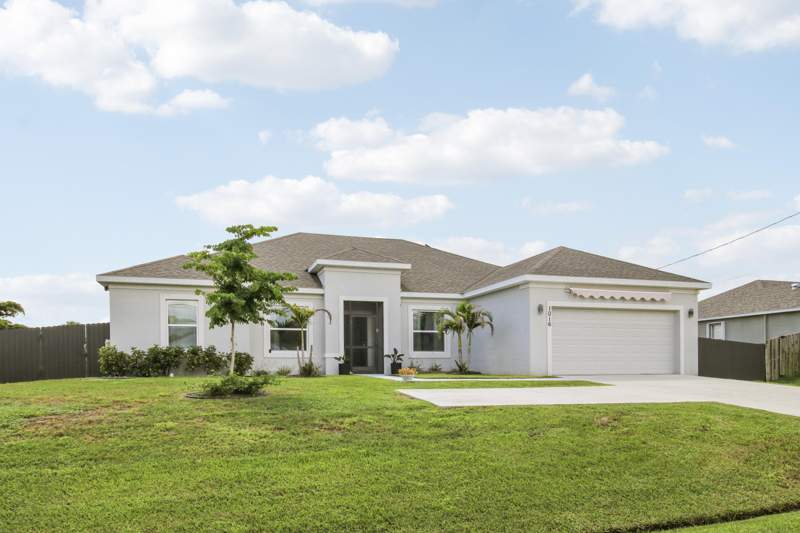 3 bedroom Single Family Residence at 1016 SW Paar Drive, Port St Lucie Section 33, Port St. Lucie — photo 3