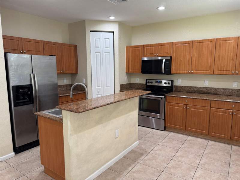 3 bedroom Townhouse at 8531 SW 25th Court #103, Murano At Hampton Park No 1, Miramar — photo 3