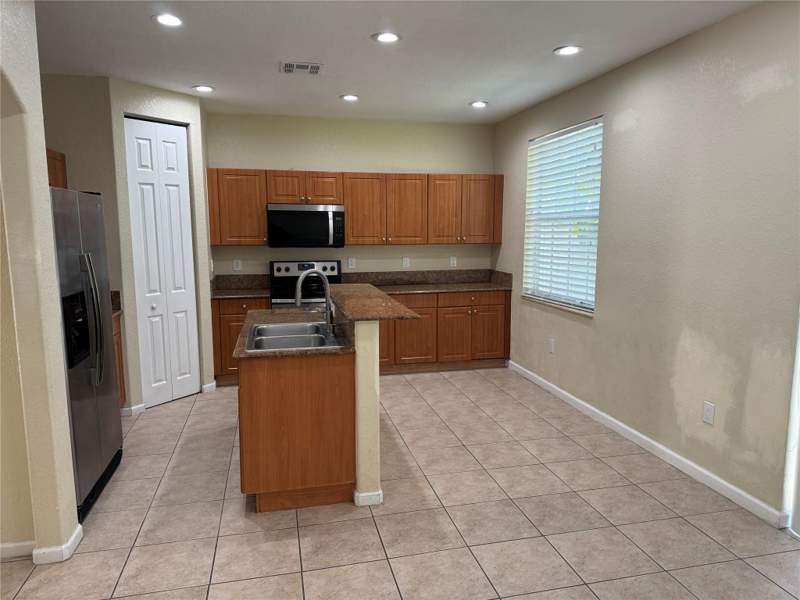 3 bedroom Townhouse at 8531 SW 25th Court #103, Murano At Hampton Park No 1, Miramar — photo 4