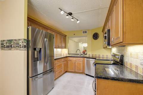 9170 SW 14th Street #4107, Boca Raton FL - photo 10 of 25