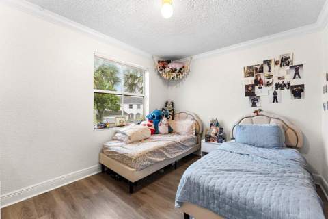16856 SW 1st Place, Pembroke Pines FL - photo 17 of 36