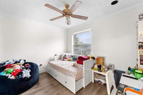 16856 SW 1st Place, Pembroke Pines FL - photo 19 of 36