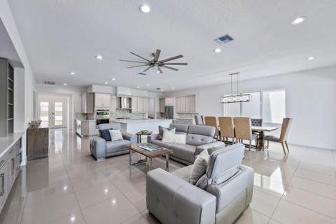 8604 Dumford Lane, Lake Worth FL - photo 10 of 44