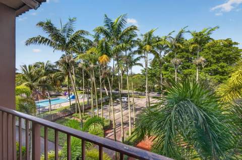 120 Sparrow Drive #304, Royal Palm Beach FL - photo 21 of 87