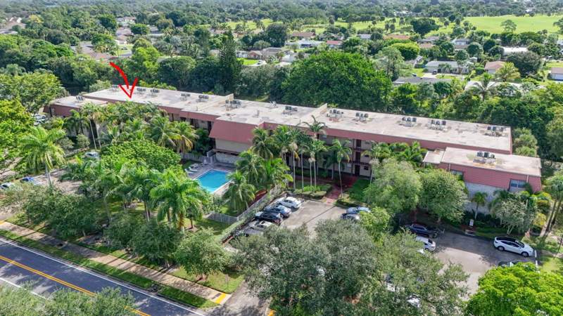 2 bedroom Condominium at 120 Sparrow Drive #304, Park View At Palm Beach Condo, Royal Palm Beach — photo 3