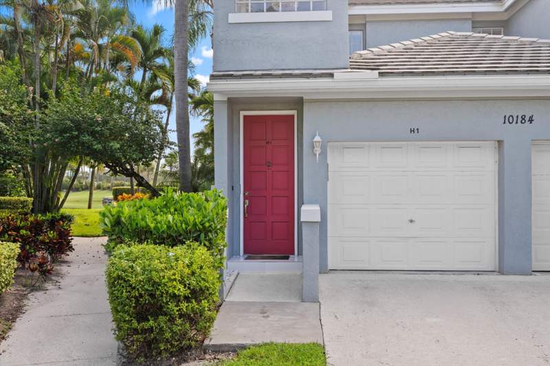 3 bedroom Condominium at 10184 Andover Coach Circle #H1, Andover At Wycliffe Condo, Lake Worth — photo 2